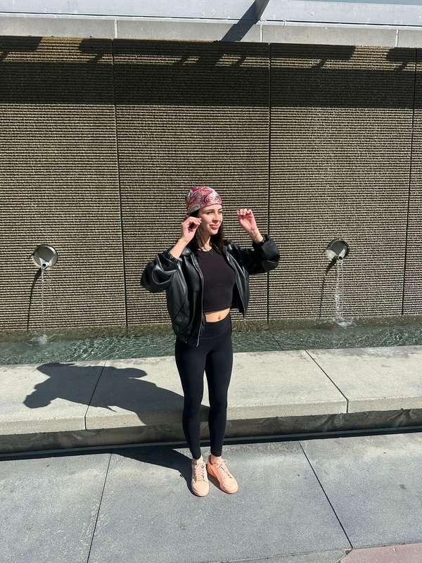 Miss Kylie on the block😏