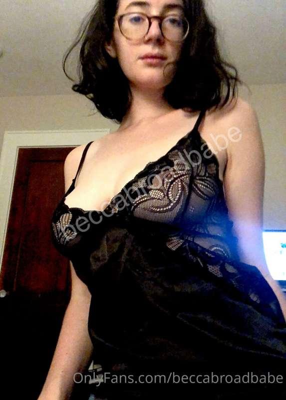 one of my favorite little night dresses, do u like it?