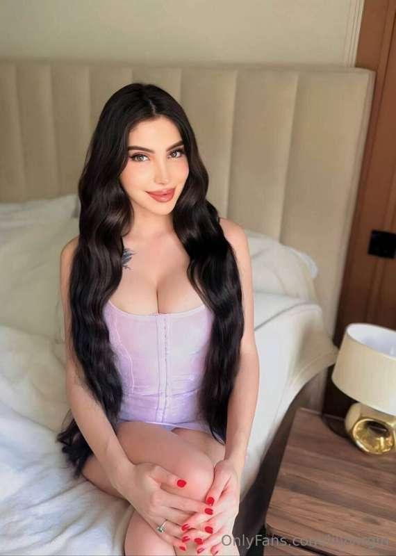 🟢FREE PAGE(30 DAYS)🟢@esmeraldai😈
Busty hottie @esmeraldai lo..