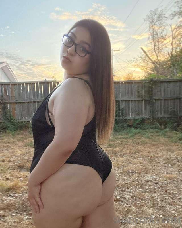 Took these in the morning the other day, would you fuck me t..