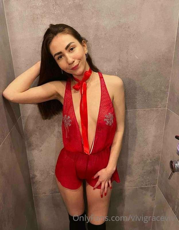 How do you like my red pajamas? 😈