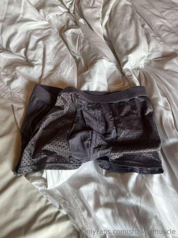 Anyone Fetish for used underwear. Dm me for price if you wan..