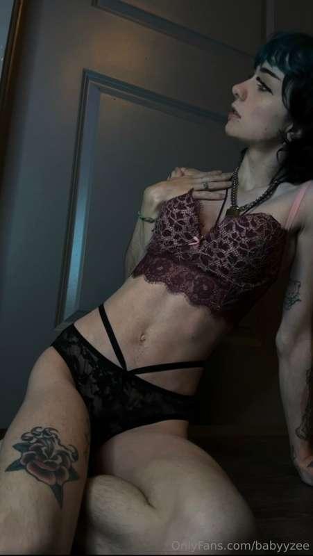 here to cure ur monday blues :)