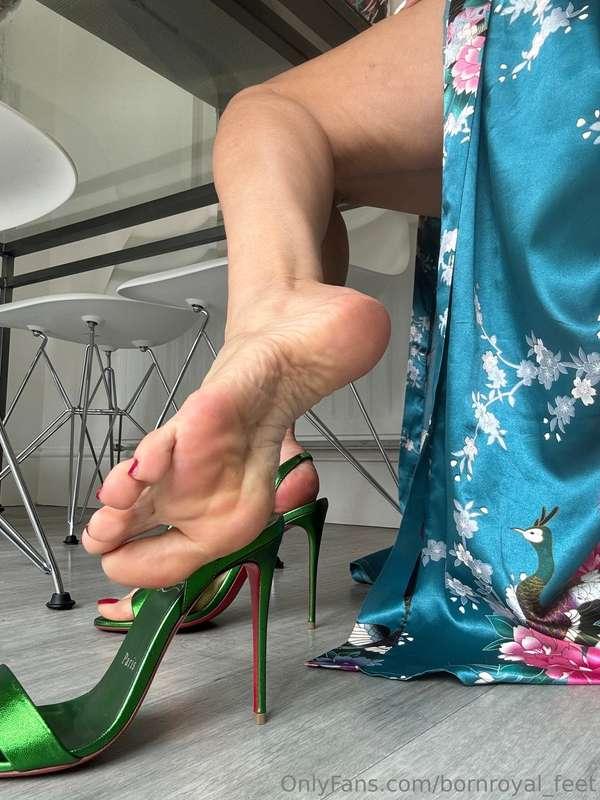 You are so addicted to my feet that I own you and your sexua..