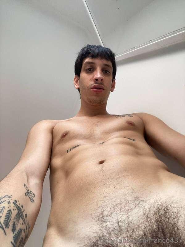 - @heyokihey00 - FREE 🔥- @heyokihey000 - VIP 🔞25 yo hung mus..