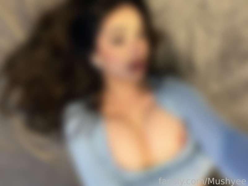 I think my roommate saw me take this photo a bit ago 😅 do they look good while I lay down? 🍒🤤

#fyp #busty #pov #pawg #nipples 