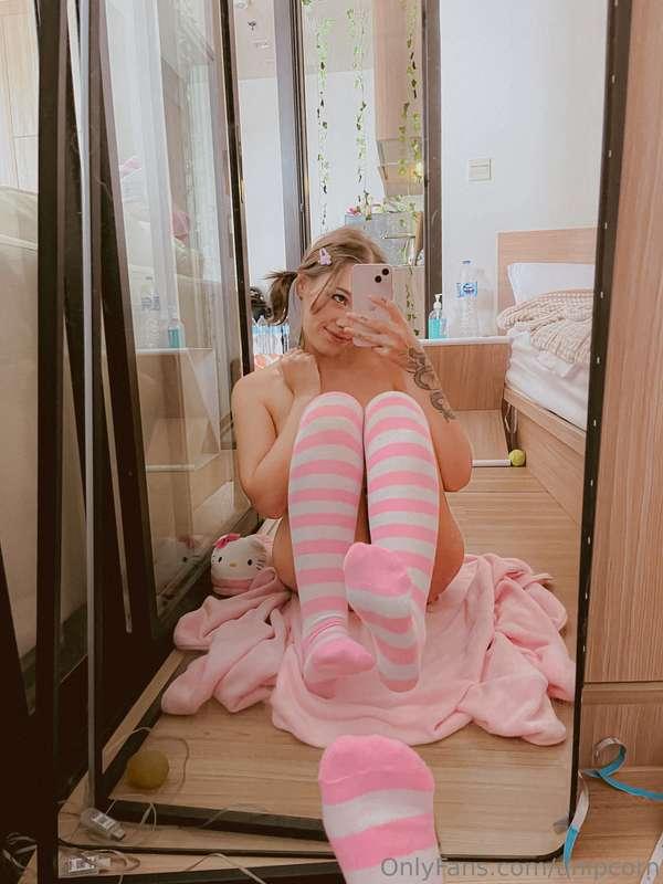 Cute socks? 😼💓💓