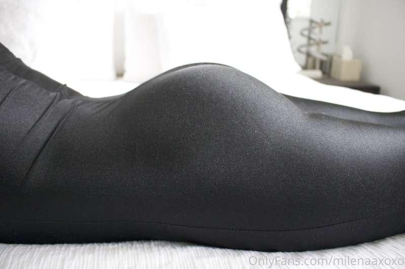 Who's Ready to Climb this Shiny Spandex Mountain?😜