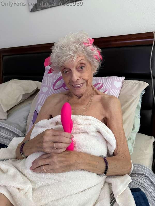 I don’t chase, I attract… and you’re proof 👀