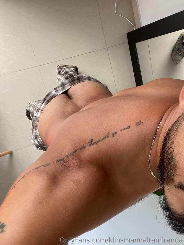 Good morning!Do you want to kiss my buttocks 😏🍑🔥.¡Buenos día..