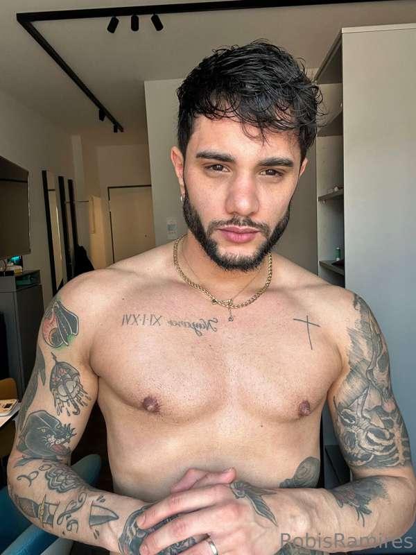 Hey 👅