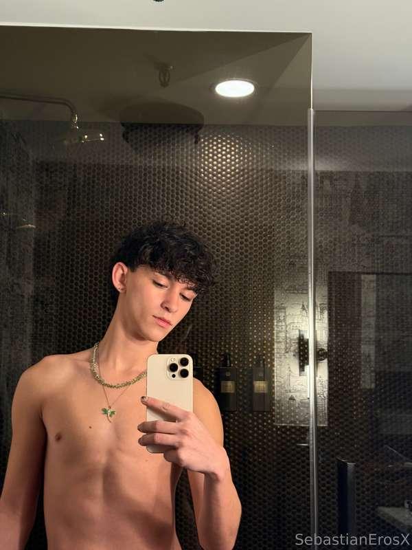 Want a piece? 🎂😋