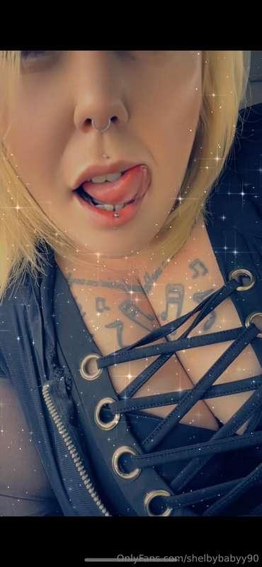 Happy Saturday babies 💋