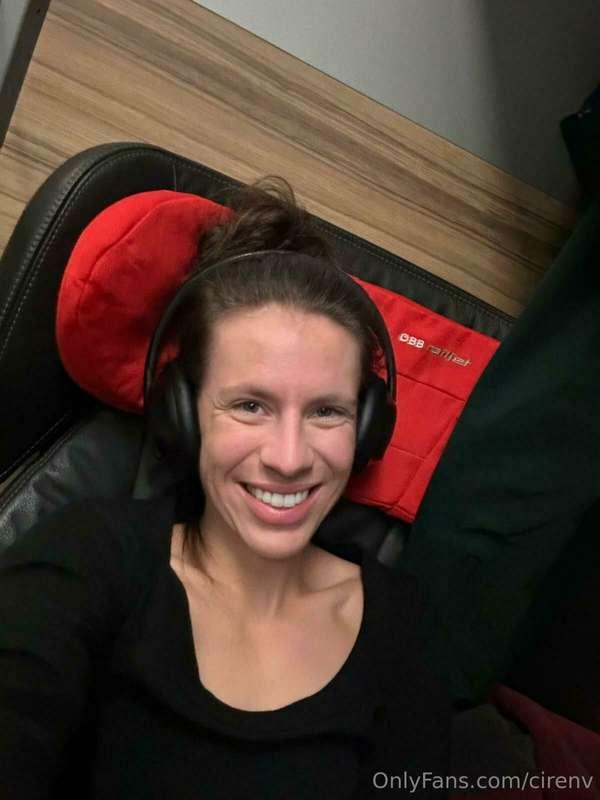 On the train 🚞 heading to Budapest. 😊