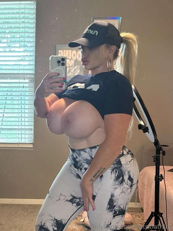 Who needs a cumrag?💦💦💦