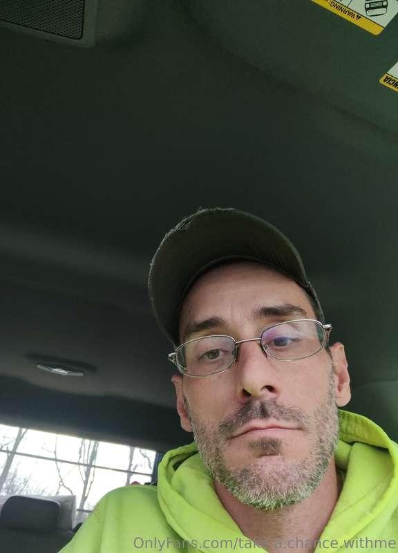 Hi anyone wants to chat 