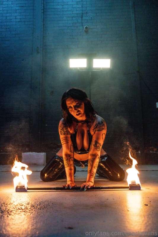 it doesn’t get any hotter than me 🔥