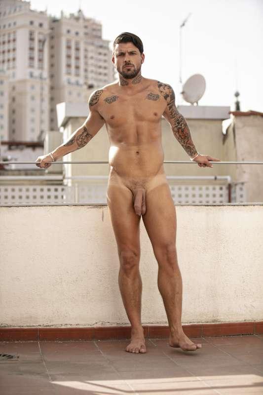 amazing serie with 🔥🥵 @rafaelspain (real size with NO RETOUC..