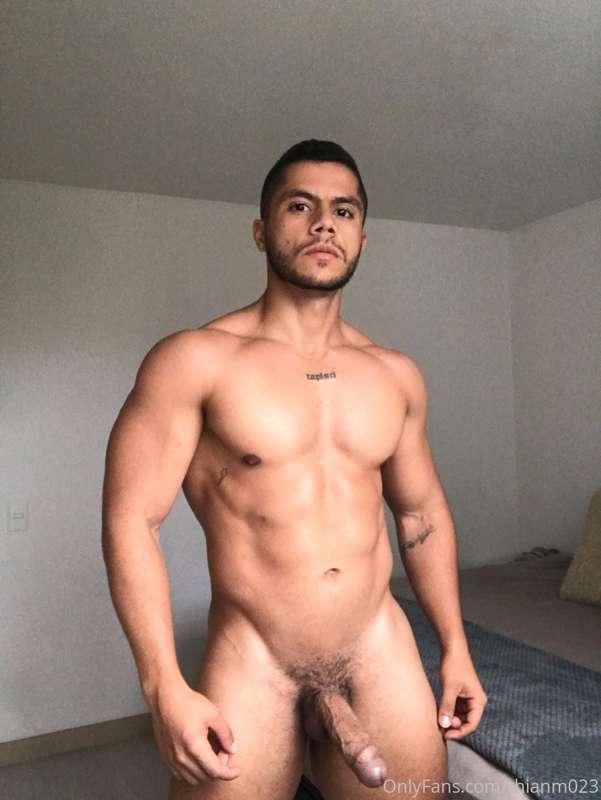 Unos dicen que la tengo pequeña, otros que muy venosa. Para ..