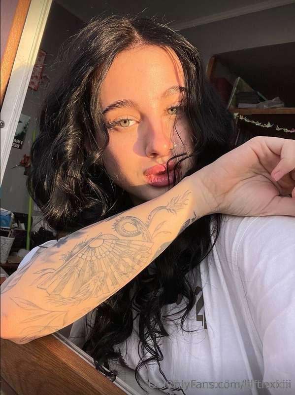 ✨Free Subscription @lilleexxiii ✨💋I have something to show y..
