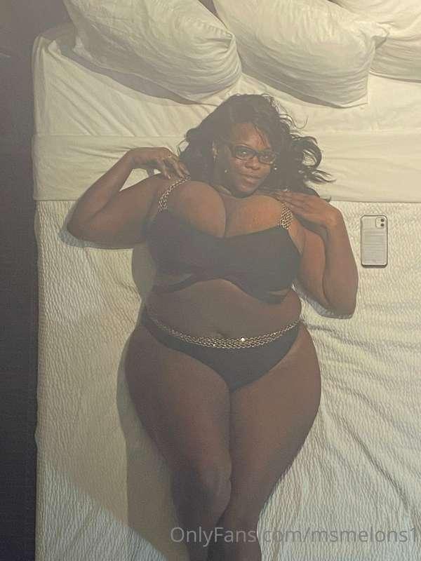 I haven't forgotten you guys!!! With work and school and my ..