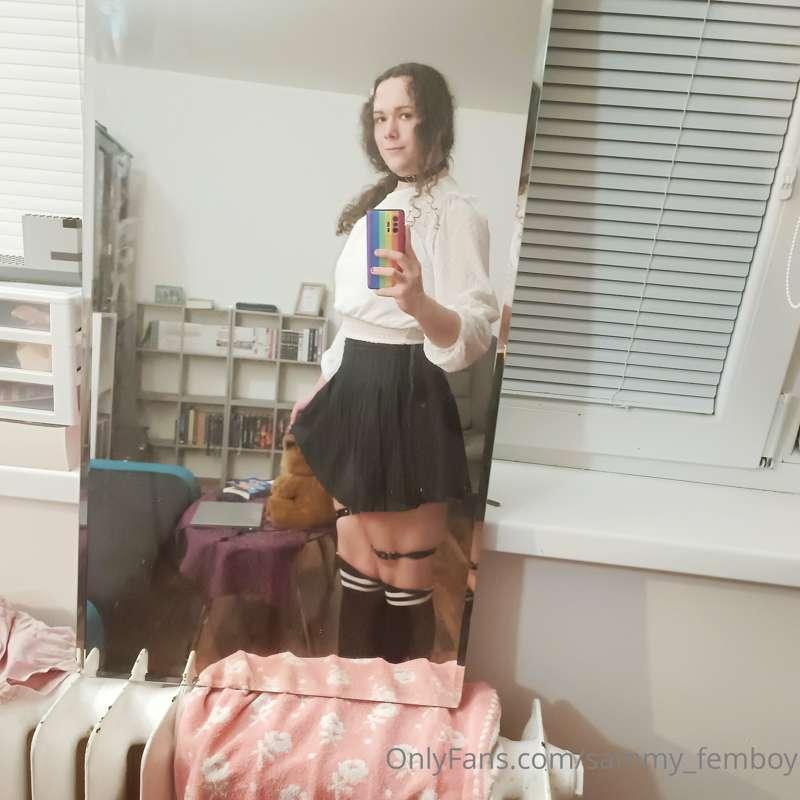 sammy_femboy image #2