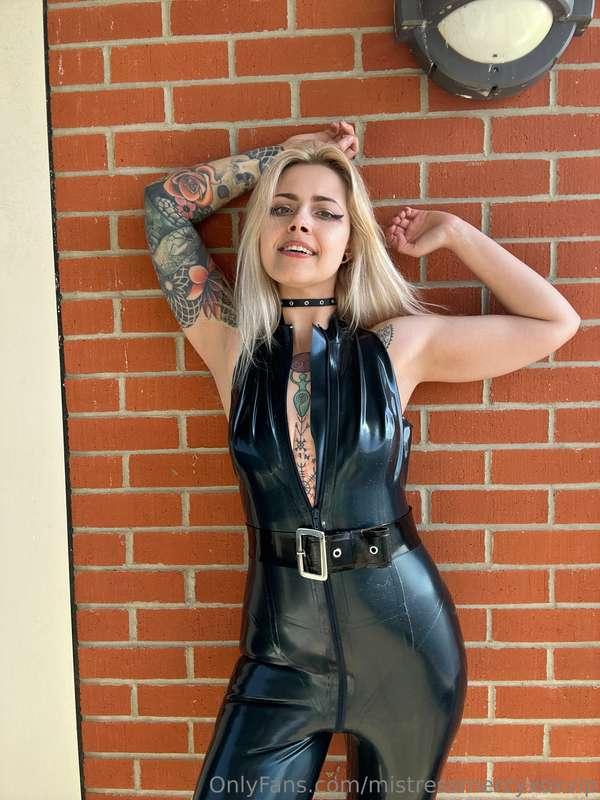 mistressmercyxoxvip image #3