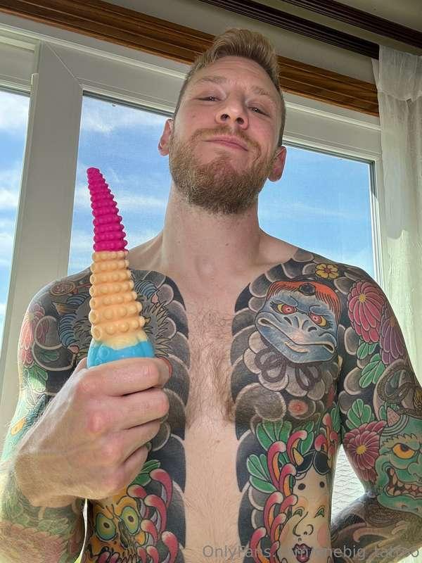Daddy got a new tentacle😈 cum check it out tomorrow😉