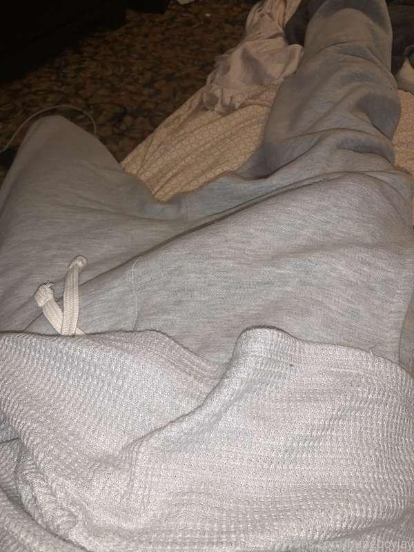 Grey sweats challenge