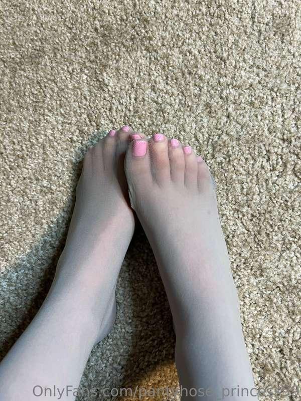 🦶🏻🦶🏻🦶🏻