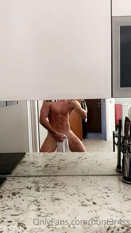 Should I drop the towel? 😏