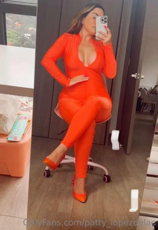 Hola 🧡🧡🧡
 Buenos días!!