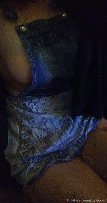 Taking requests, can't do too much else with this rain💯😘 mes..