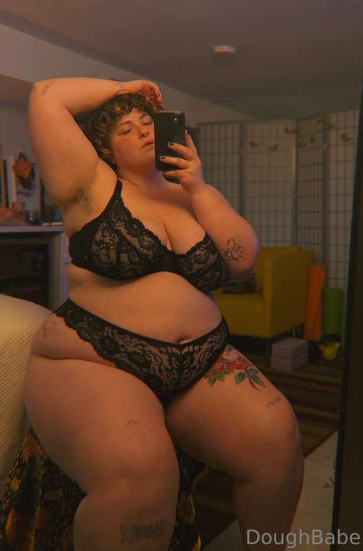 doughbabebbw image #0