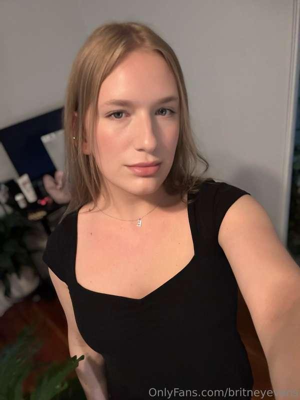 Would you ever date a trans girl?🥰