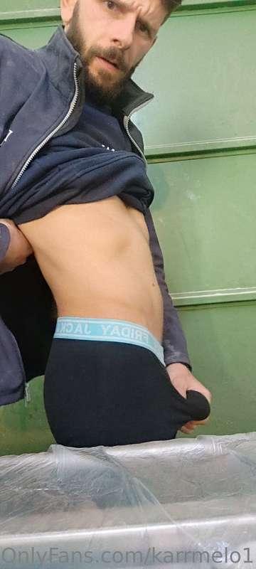 😏