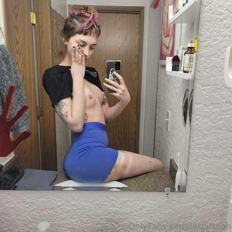 Slutty gremlin selfie