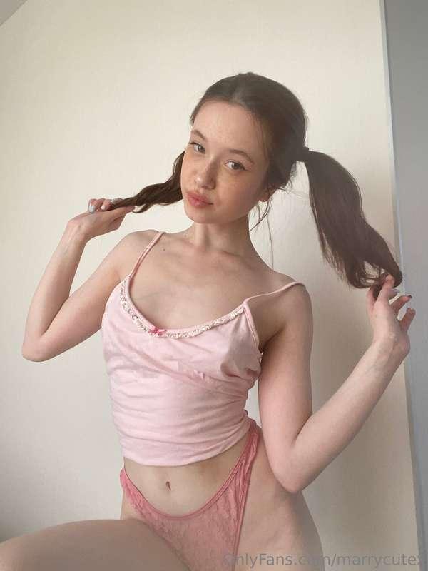 How do you like these ponytails?💦😈
