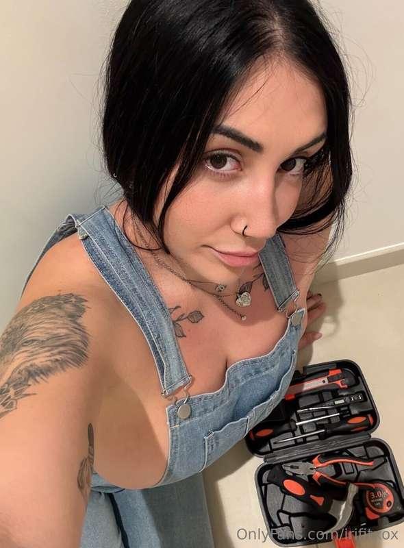 Who needs a man when I’ve got torque and curves? 😜