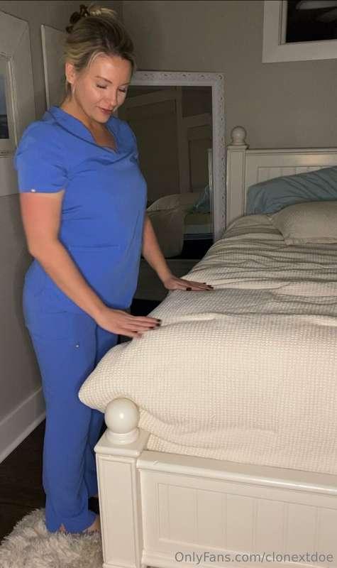 My favorite hello & hardest goodbye 💔🛏️