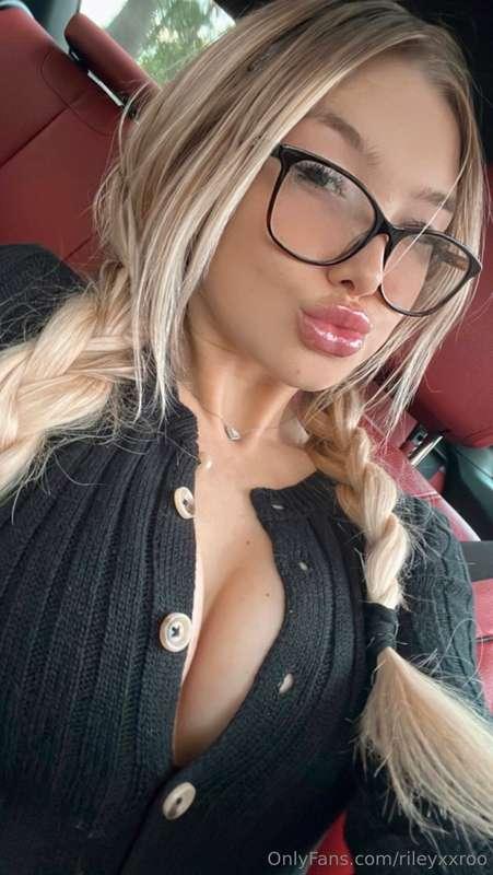 Like this post if your active 😋
