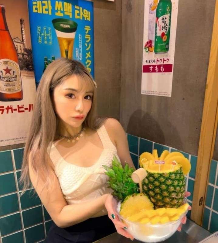 herluckyfan image #1