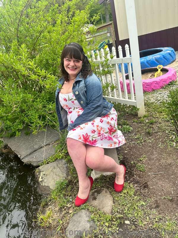 mama-is-naughtyfree image #1