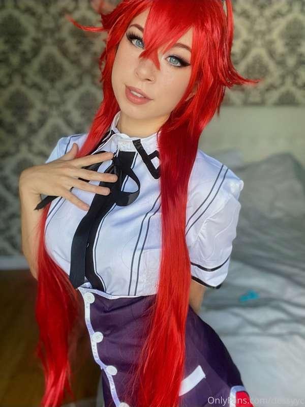 Unlock to see what Rias is hiding underneath 🤭😏❤️

If you un..