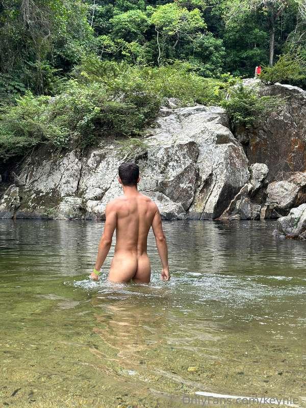 Join me... all naked 😏