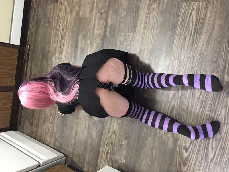Pastel Goth GF