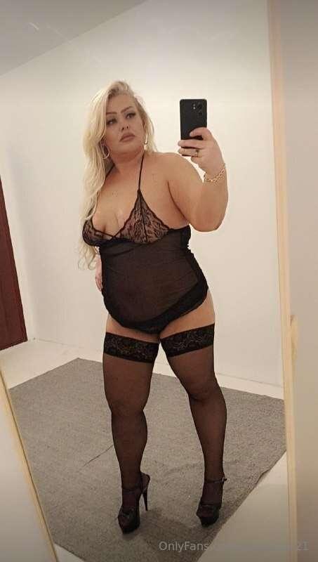 ## BIG MOMMY 🍑  HUGE 🍒  24/7 💦
👉🏼 @alexasweetfree 100% 🔓FREE..