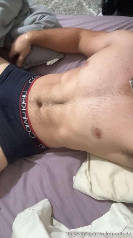 who’s in the mood🙈