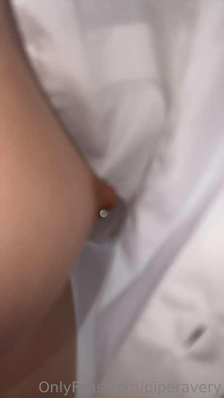 Swipe over to see it none Blurry 😉😍