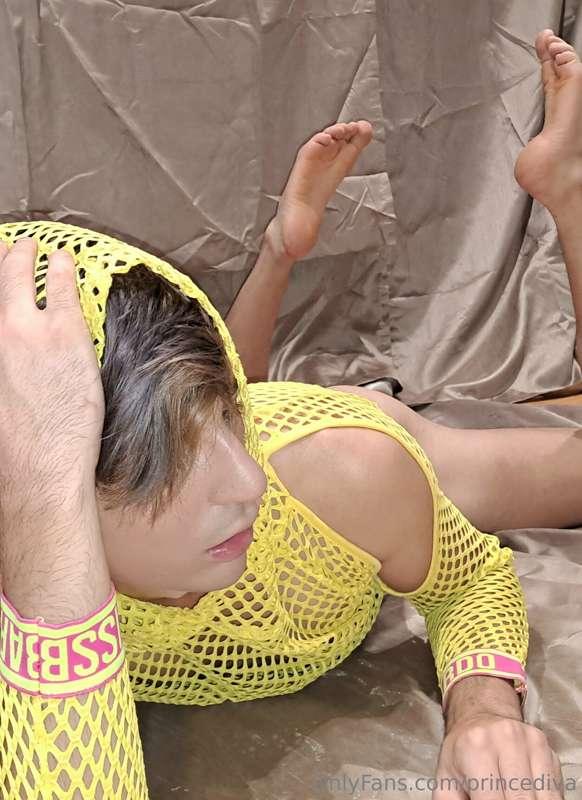 😜